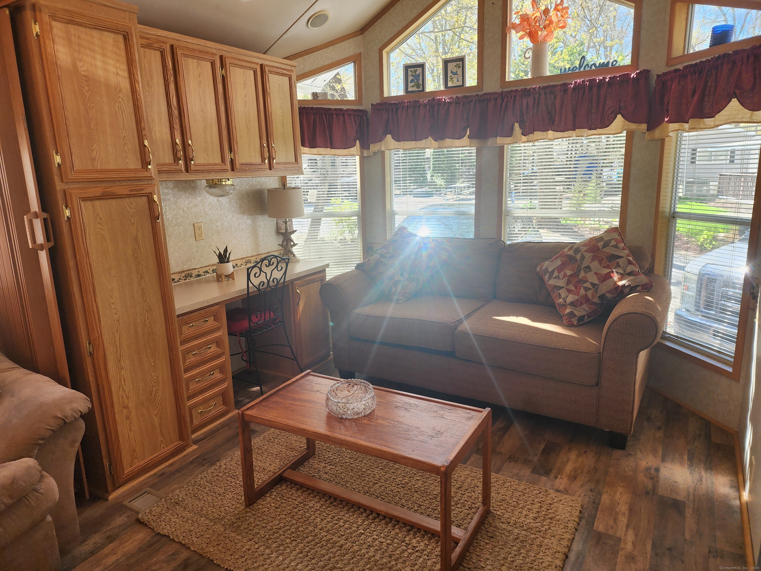 42 Pierce Road Property Photo 5