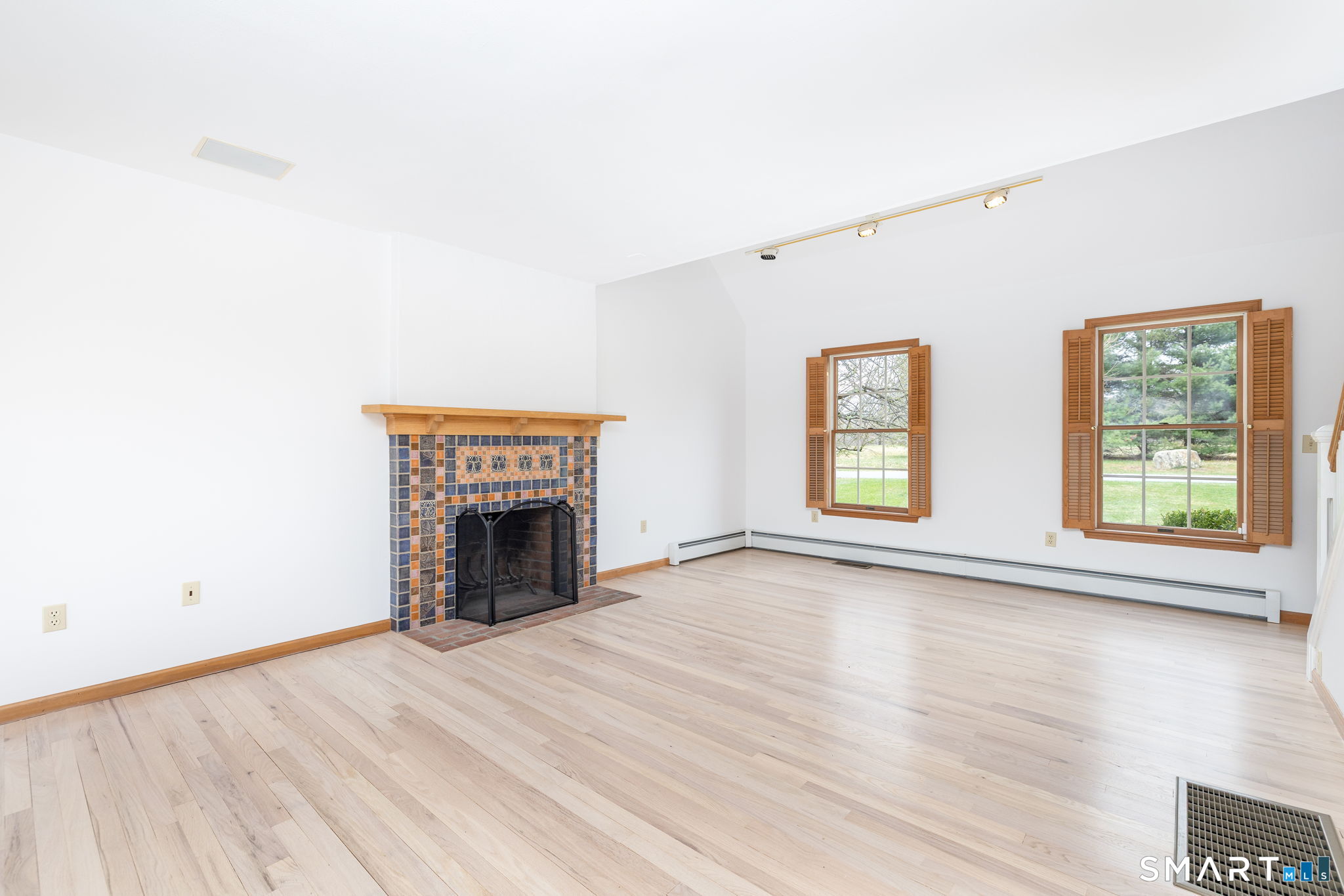 15 Studio Hill Circle Property Photo 12