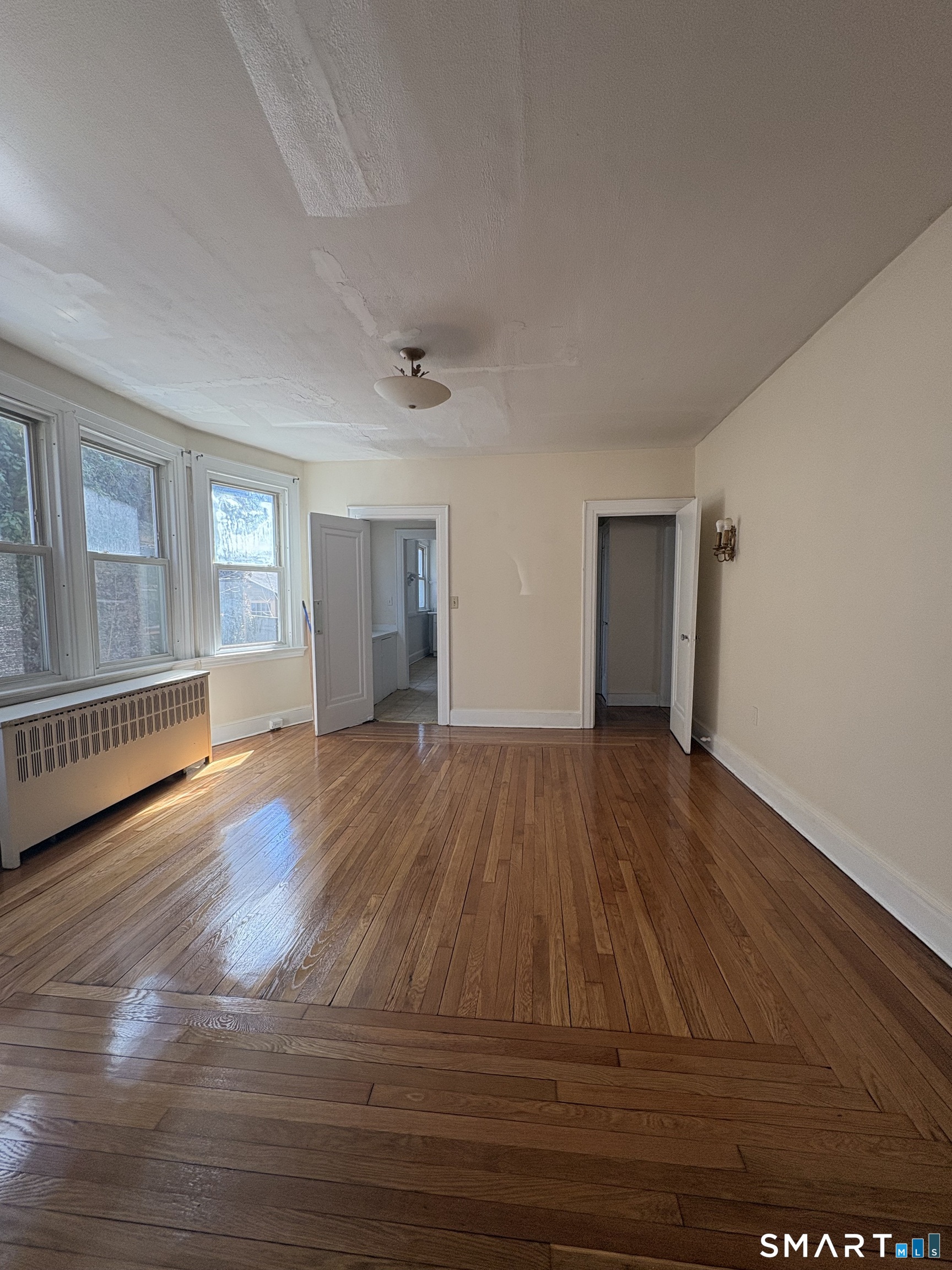 786 Elm 1 Street Property Photo 3