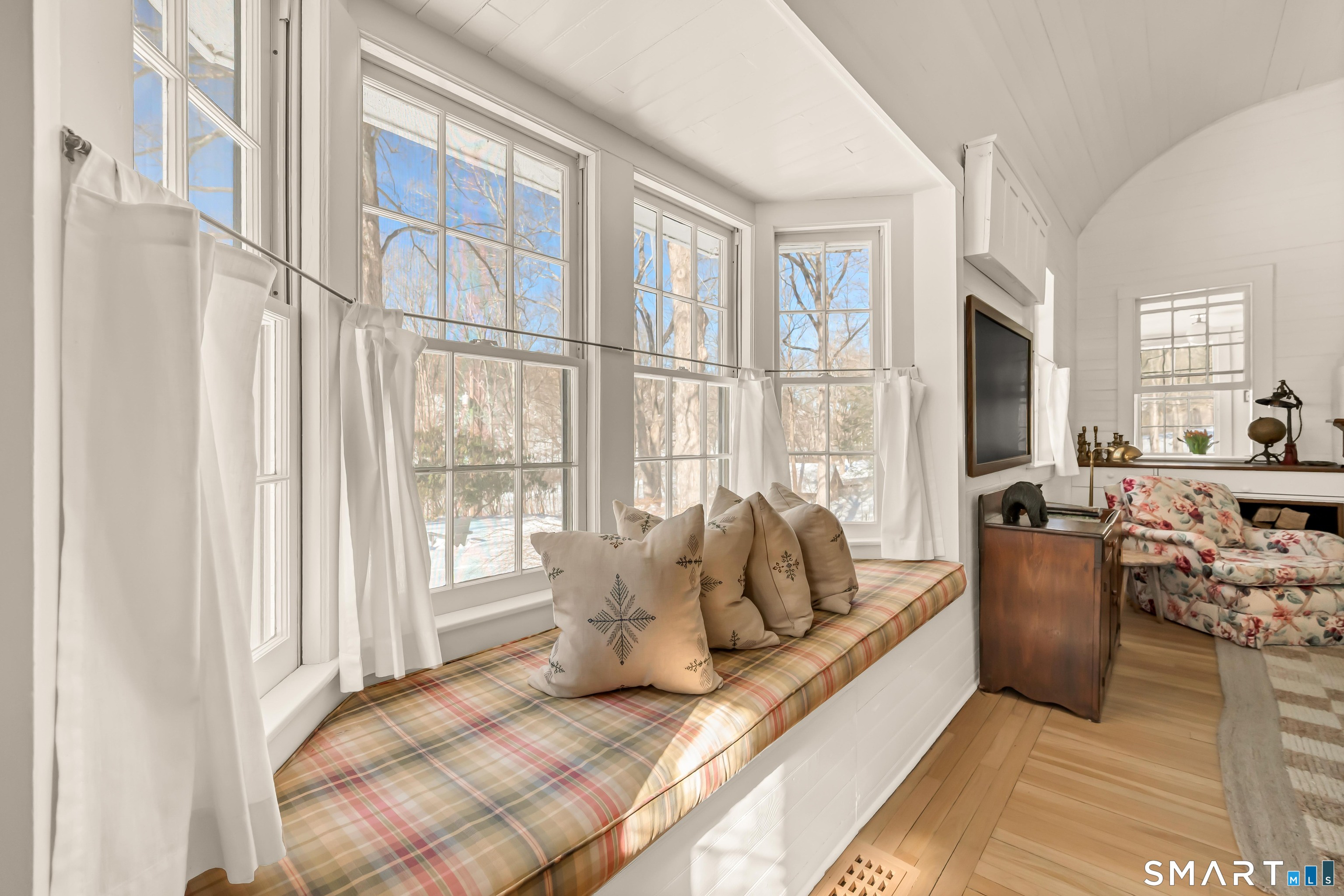 24164147 Property Photo 15