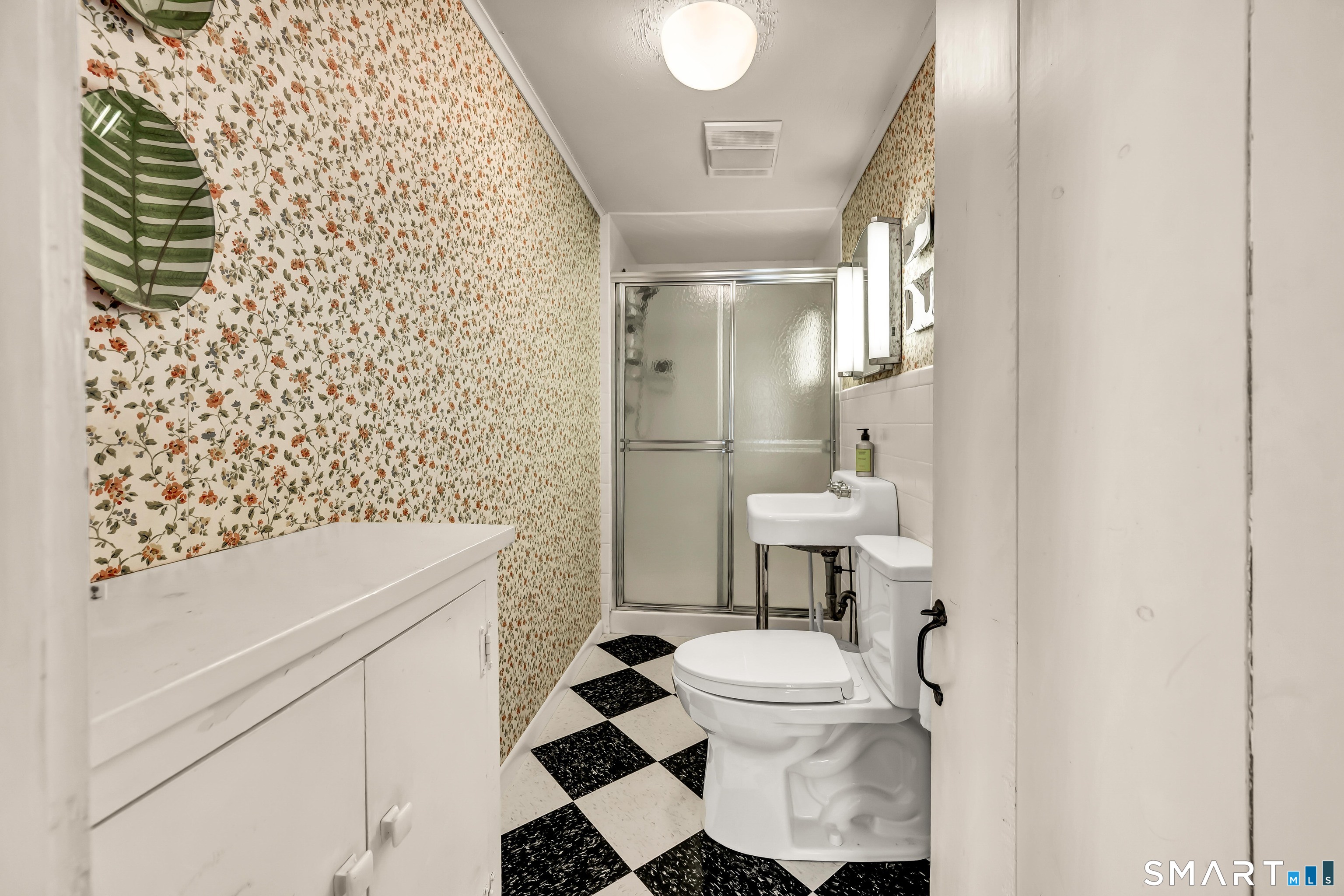 24164147 Property Photo 24