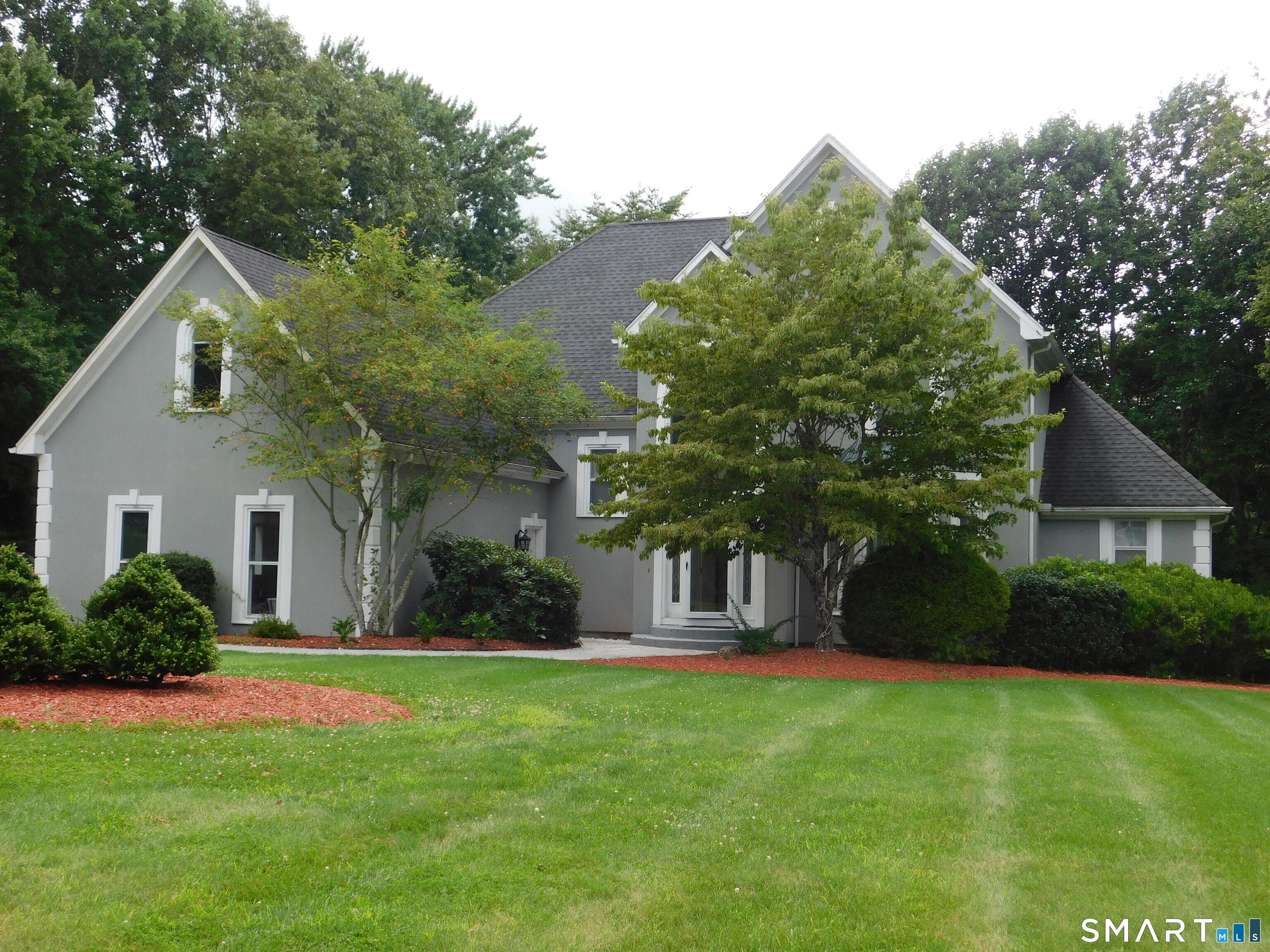30 Stonewall Lane Property Photo 1