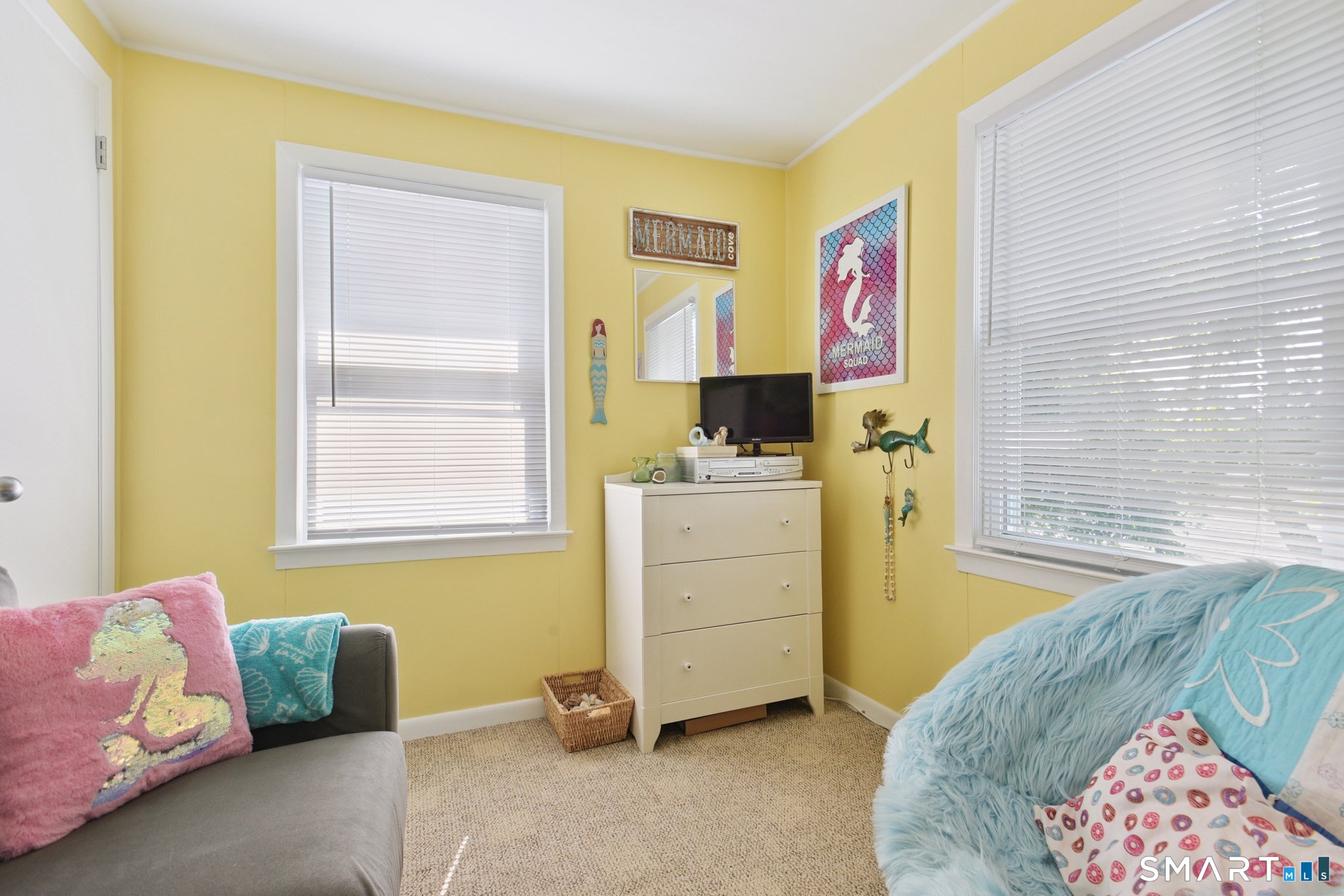 30 Hartford B Avenue Property Photo 19