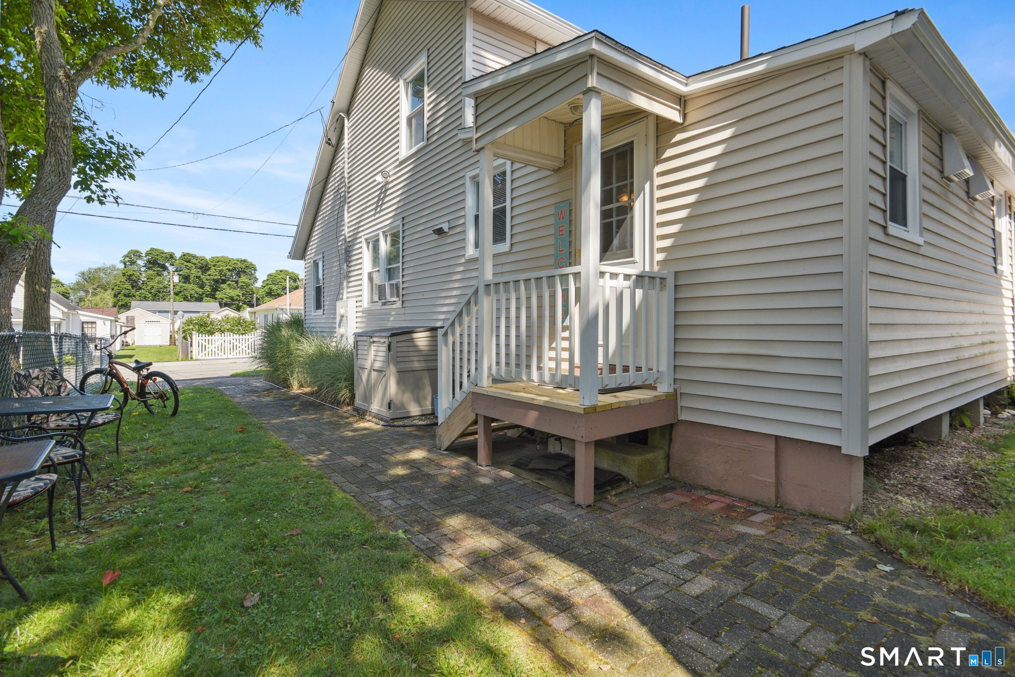 30 Hartford B Avenue Property Photo 21