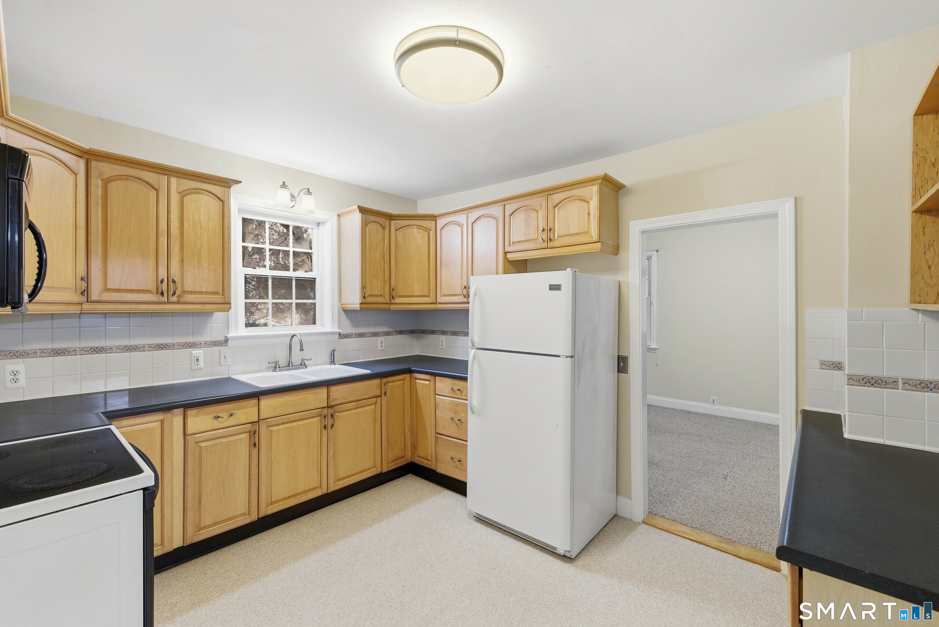 46 Main Street Property Photo 10