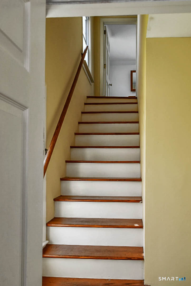 46 Main Street Property Photo 18