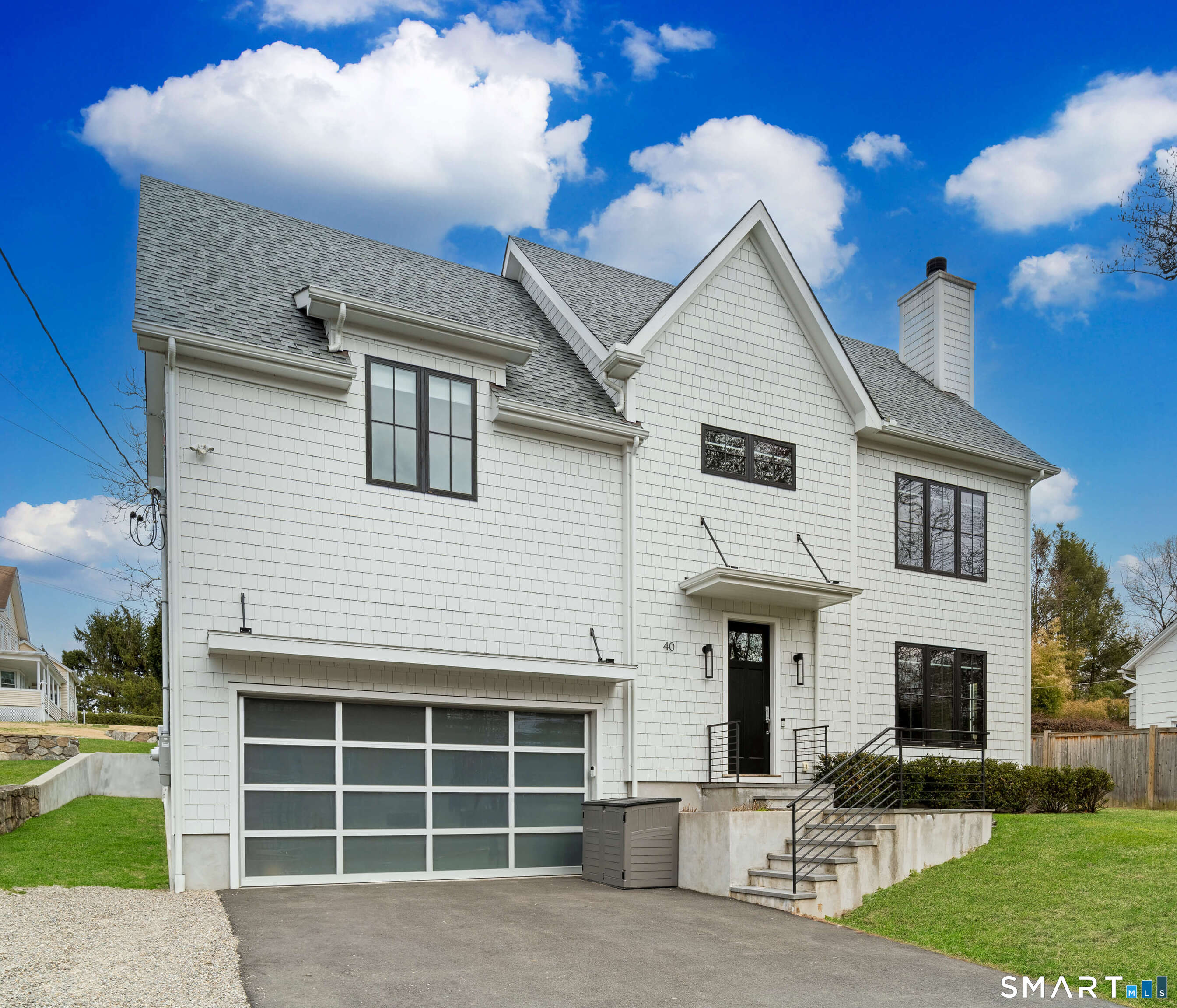 40 Richmondville Avenue Property Photo 3