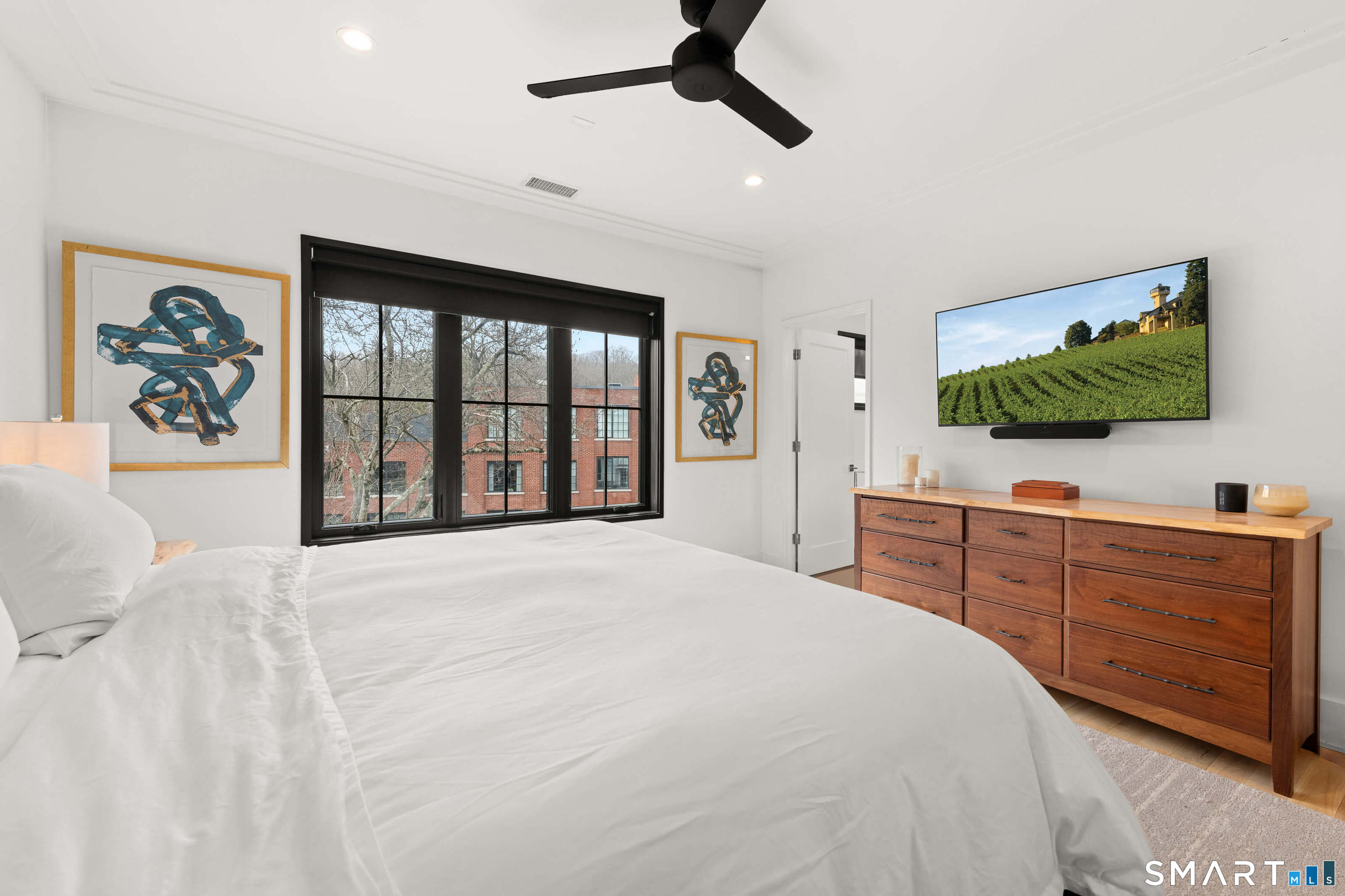 40 Richmondville Avenue Property Photo 19