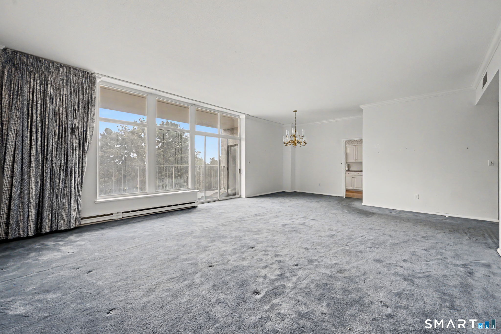 3200 Park 4c1 Avenue Property Photo 11