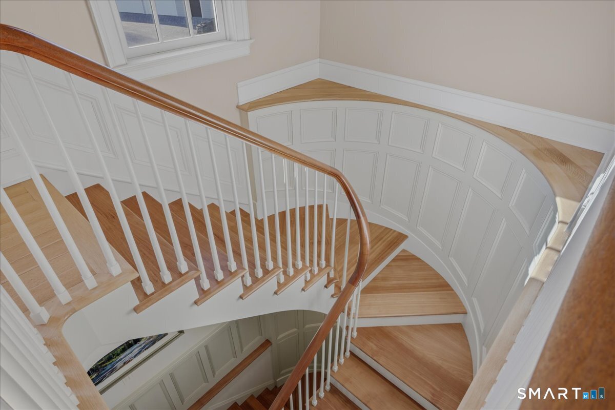 175 River Road Property Photo 16