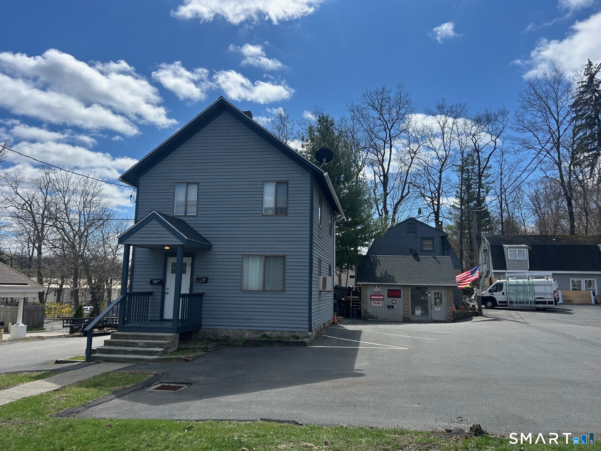 12 Danbury Road Property Photo 1