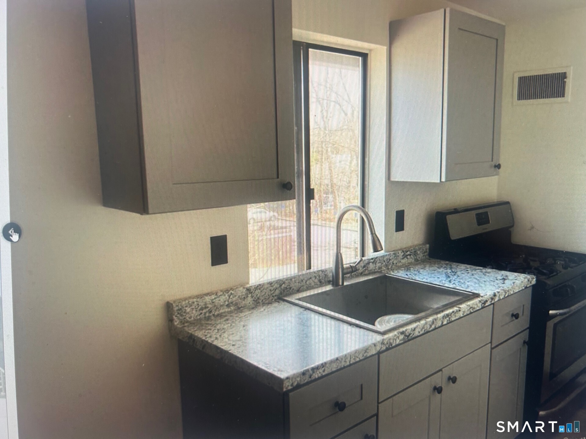 12 Danbury Road Property Photo 5
