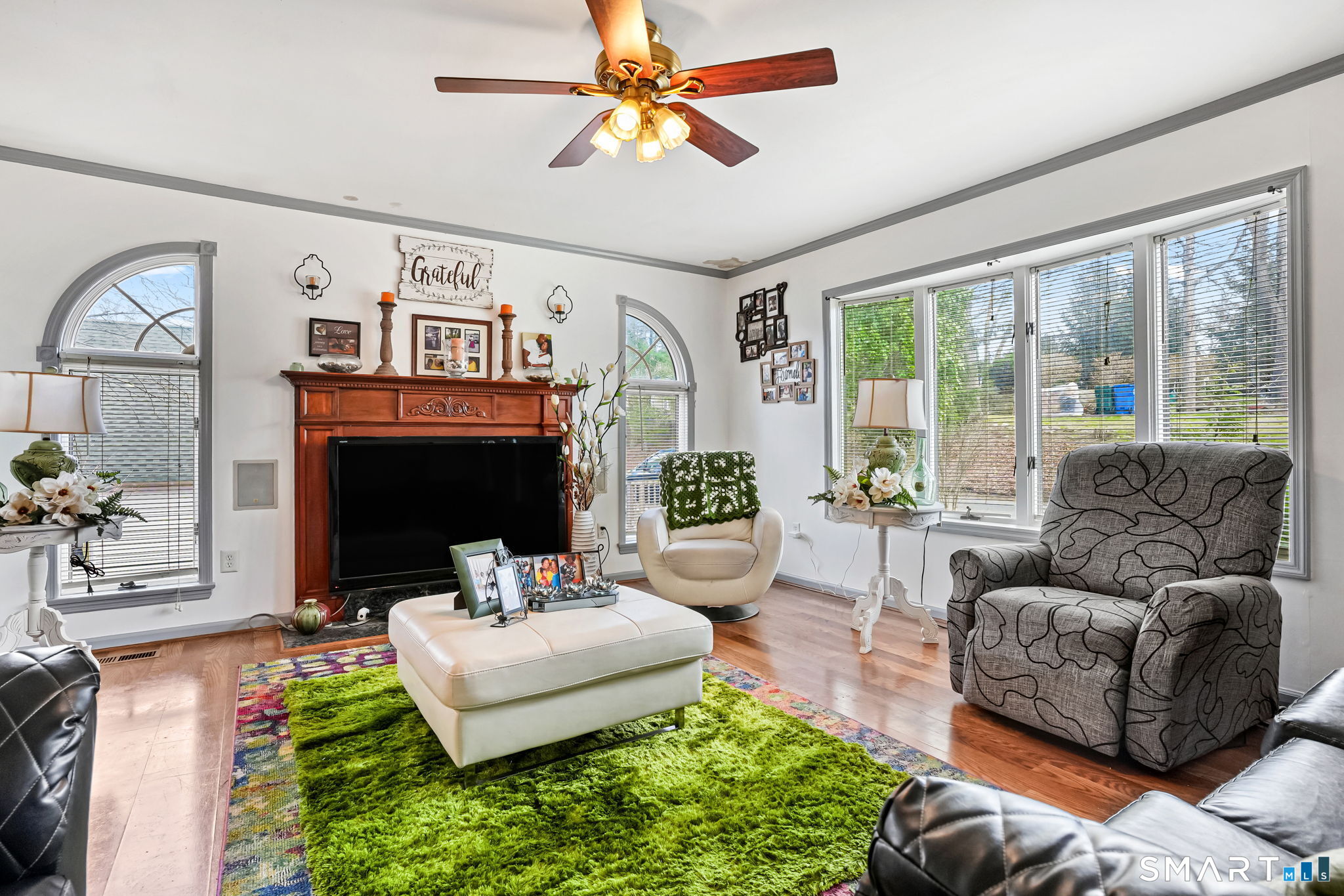 11 Circle Drive Property Photo 3