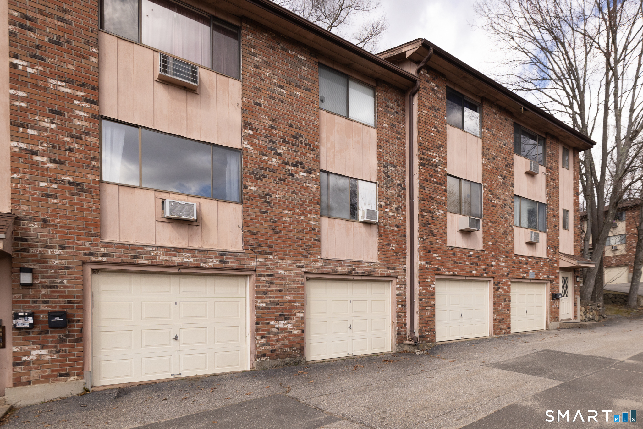184 Kaynor D Drive Property Photo 2