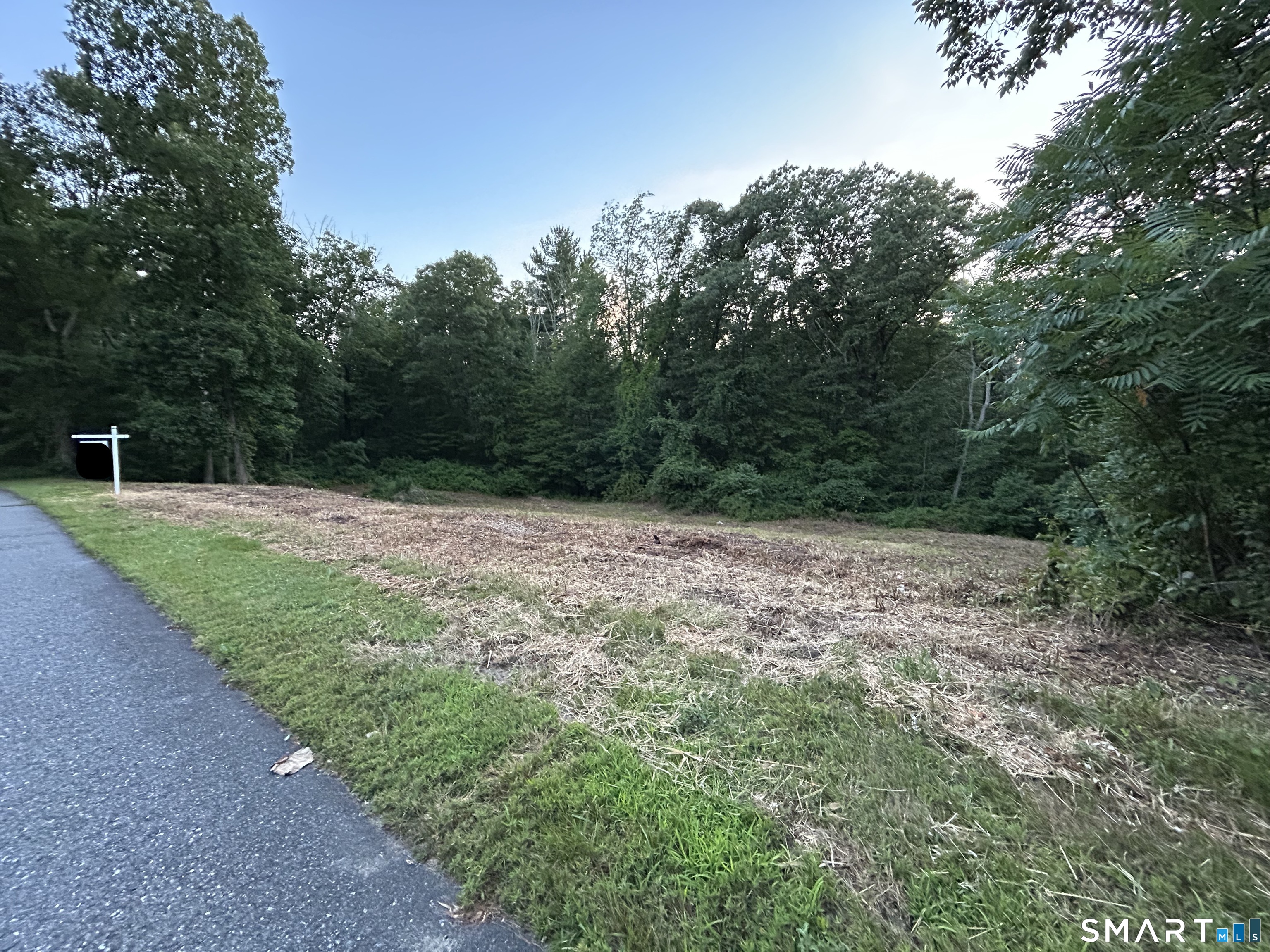 36 Olde Meadow Road Property Photo 5