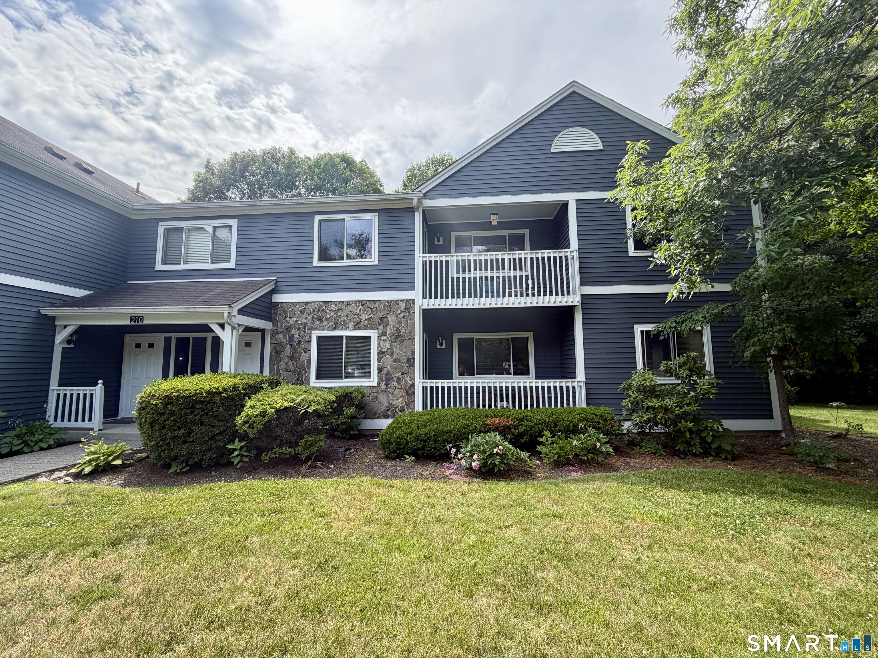 210 Windgate A Circle Property Photo 17
