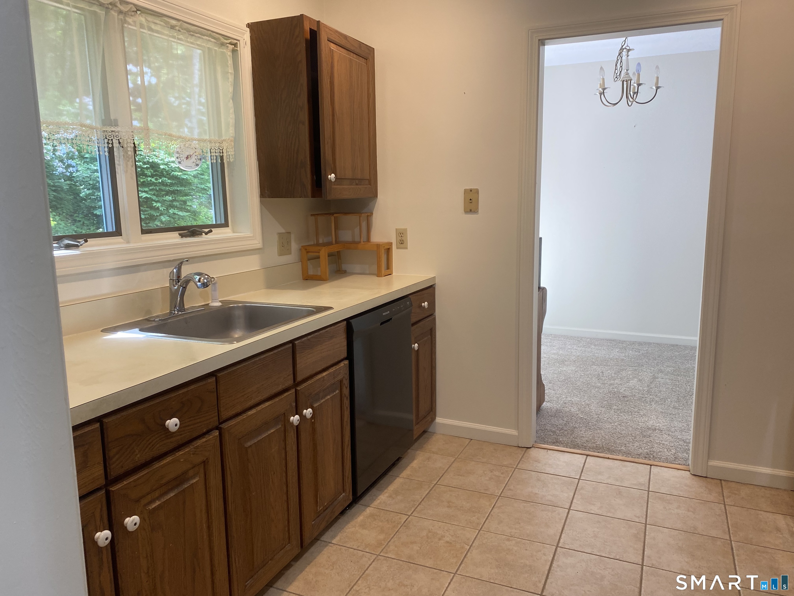 604 Whetstone Mills 604 Property Photo 8