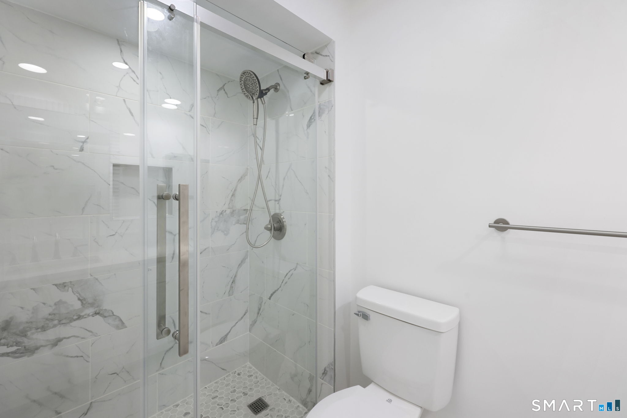 930 Heritage B Village Property Photo 33
