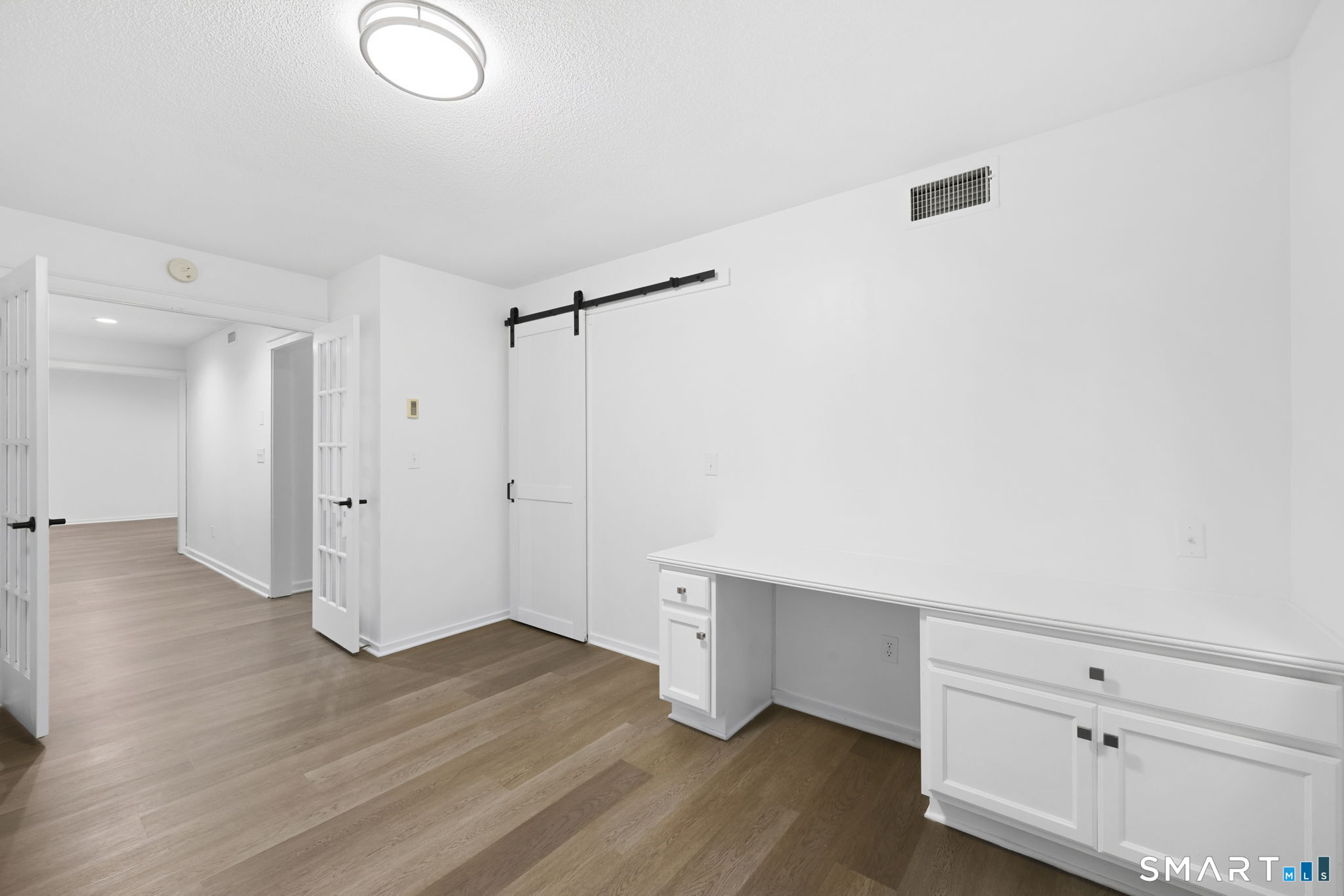 930 Heritage B Village Property Photo 39