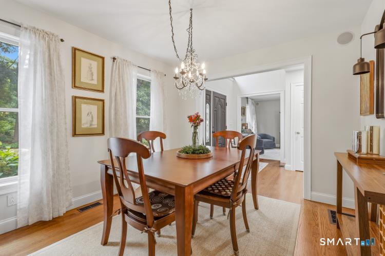 38 Groton Long Point Road Property Photo 6