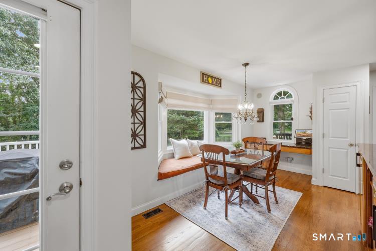 38 Groton Long Point Road Property Photo 7