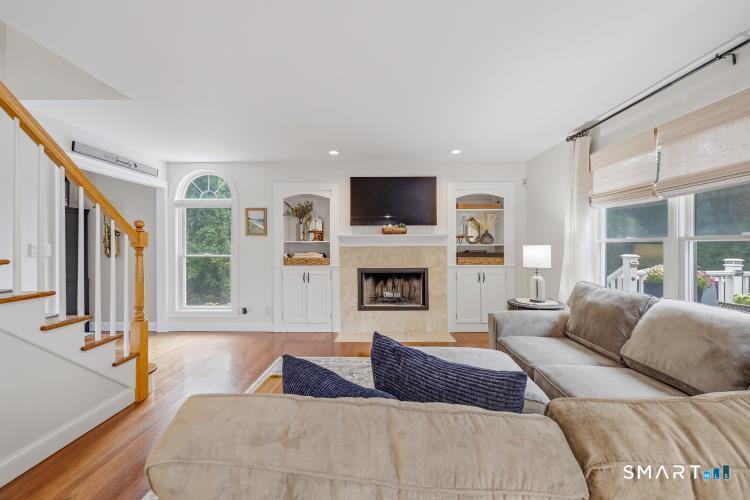 38 Groton Long Point Road Property Photo 17
