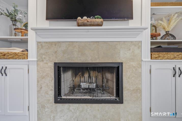 38 Groton Long Point Road Property Photo 18