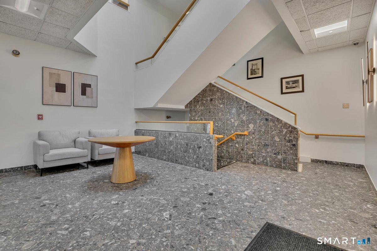 67 Prospect Avenue Property Photo 8