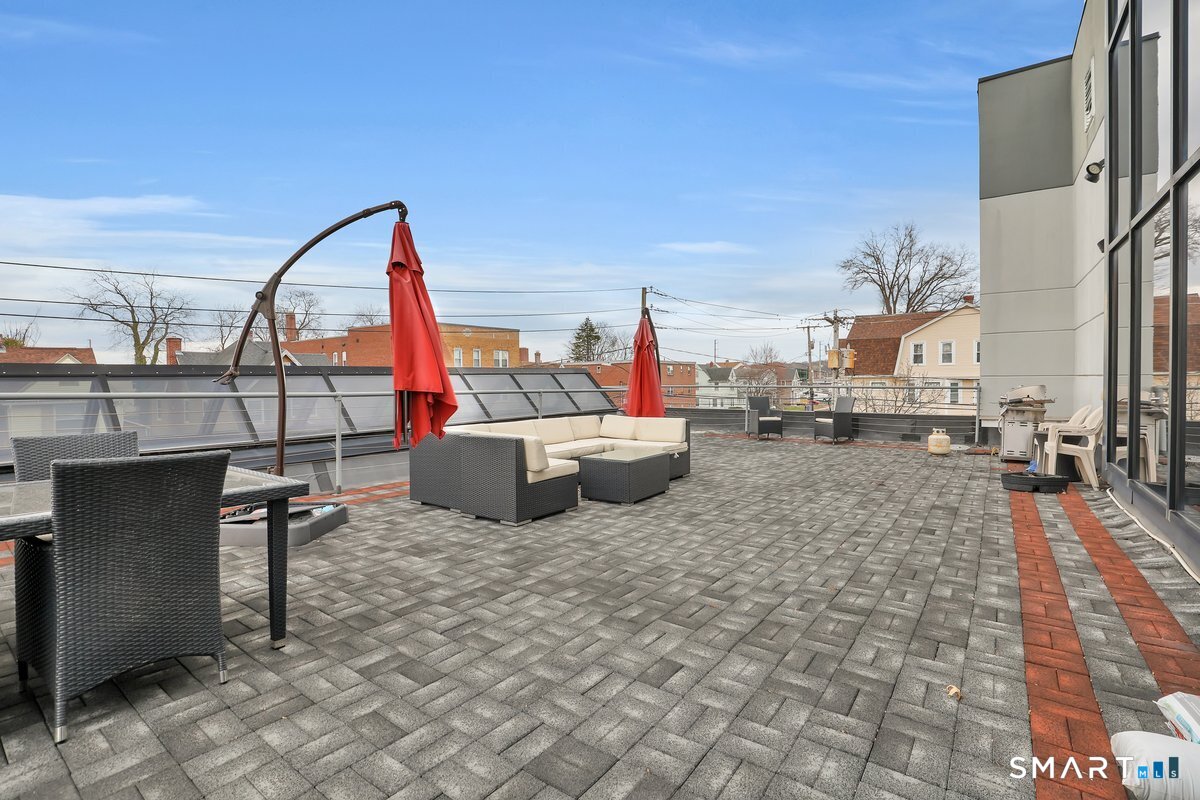 67 Prospect Avenue Property Photo 24