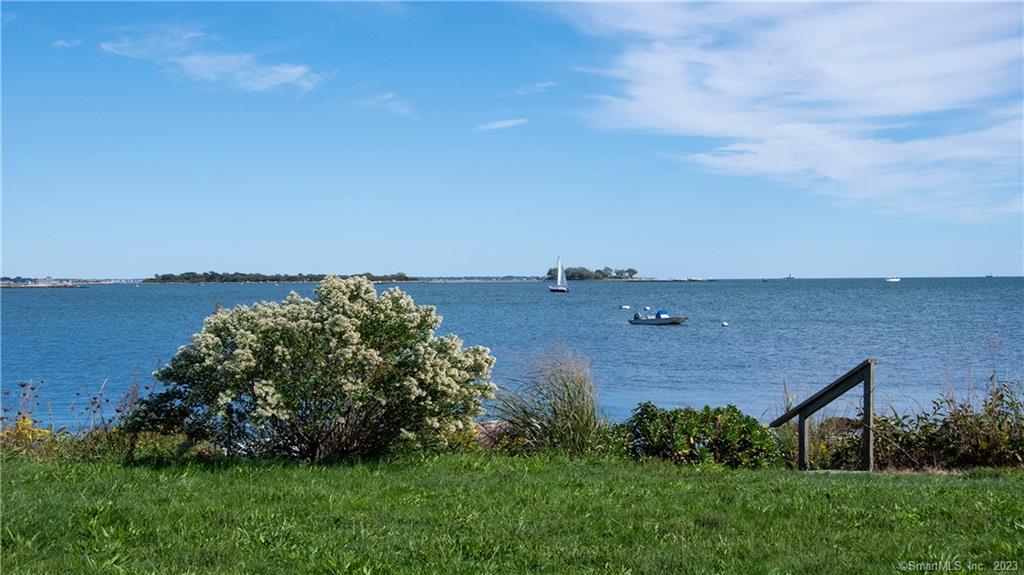 106 Shore East Avenue Property Photo 26