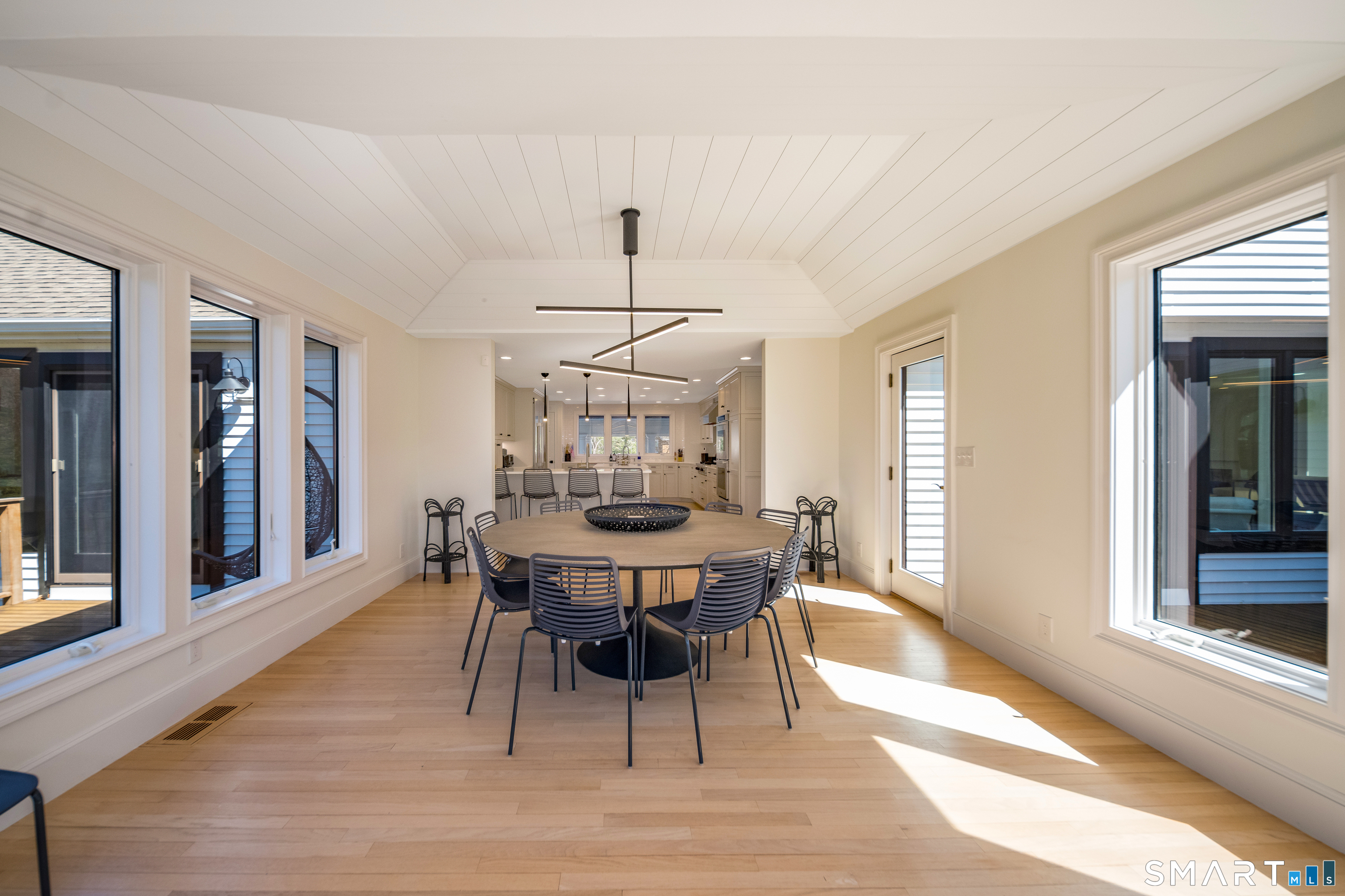 45 Island Avenue Property Photo 9