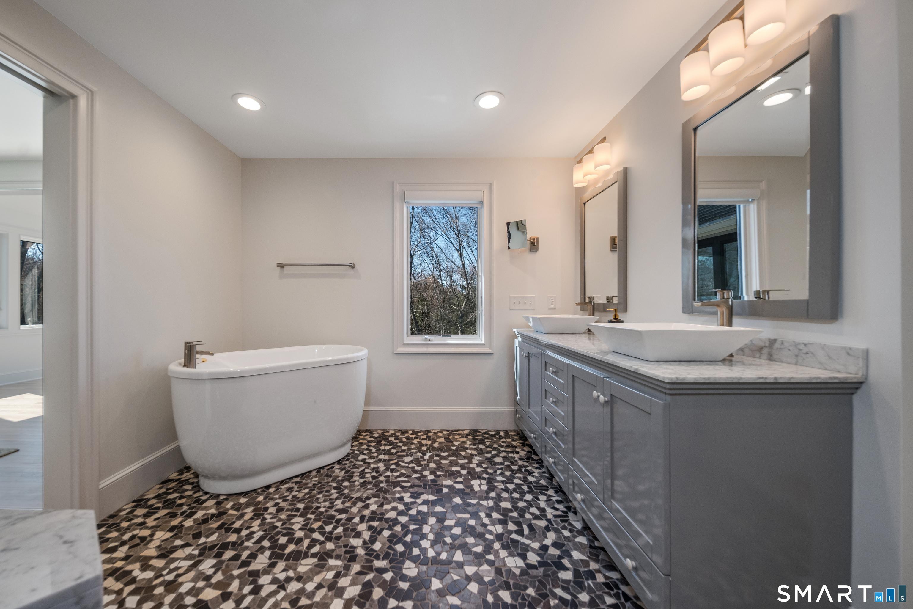 45 Island Avenue Property Photo 20