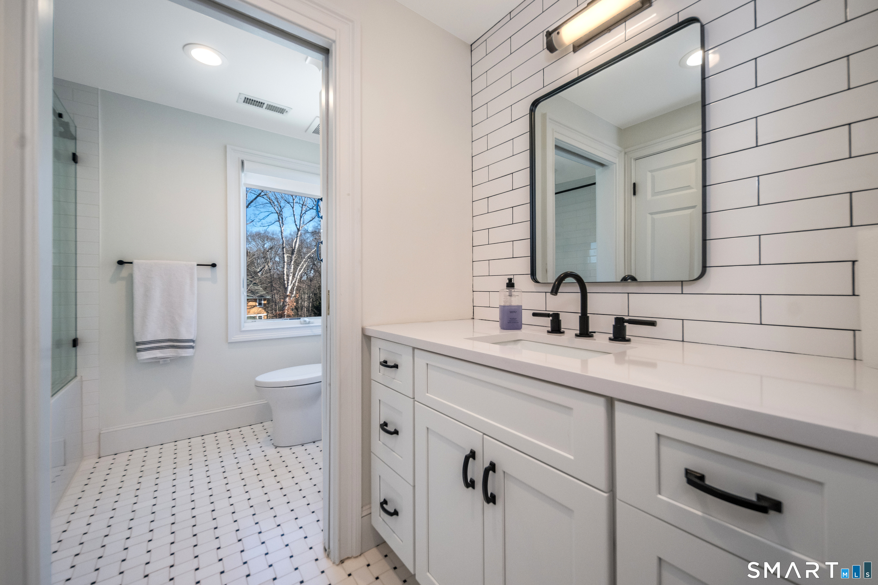45 Island Avenue Property Photo 22