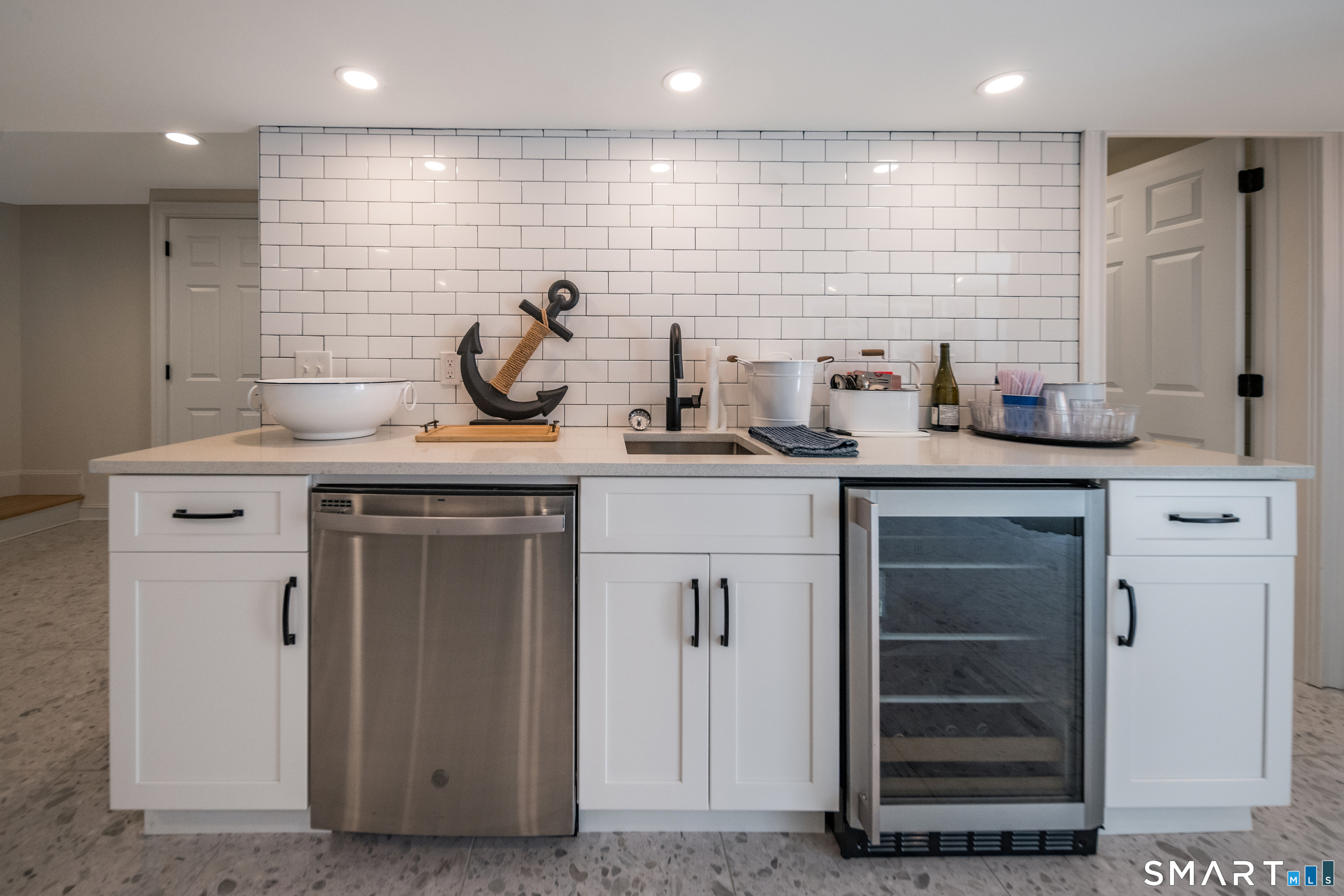 45 Island Avenue Property Photo 30