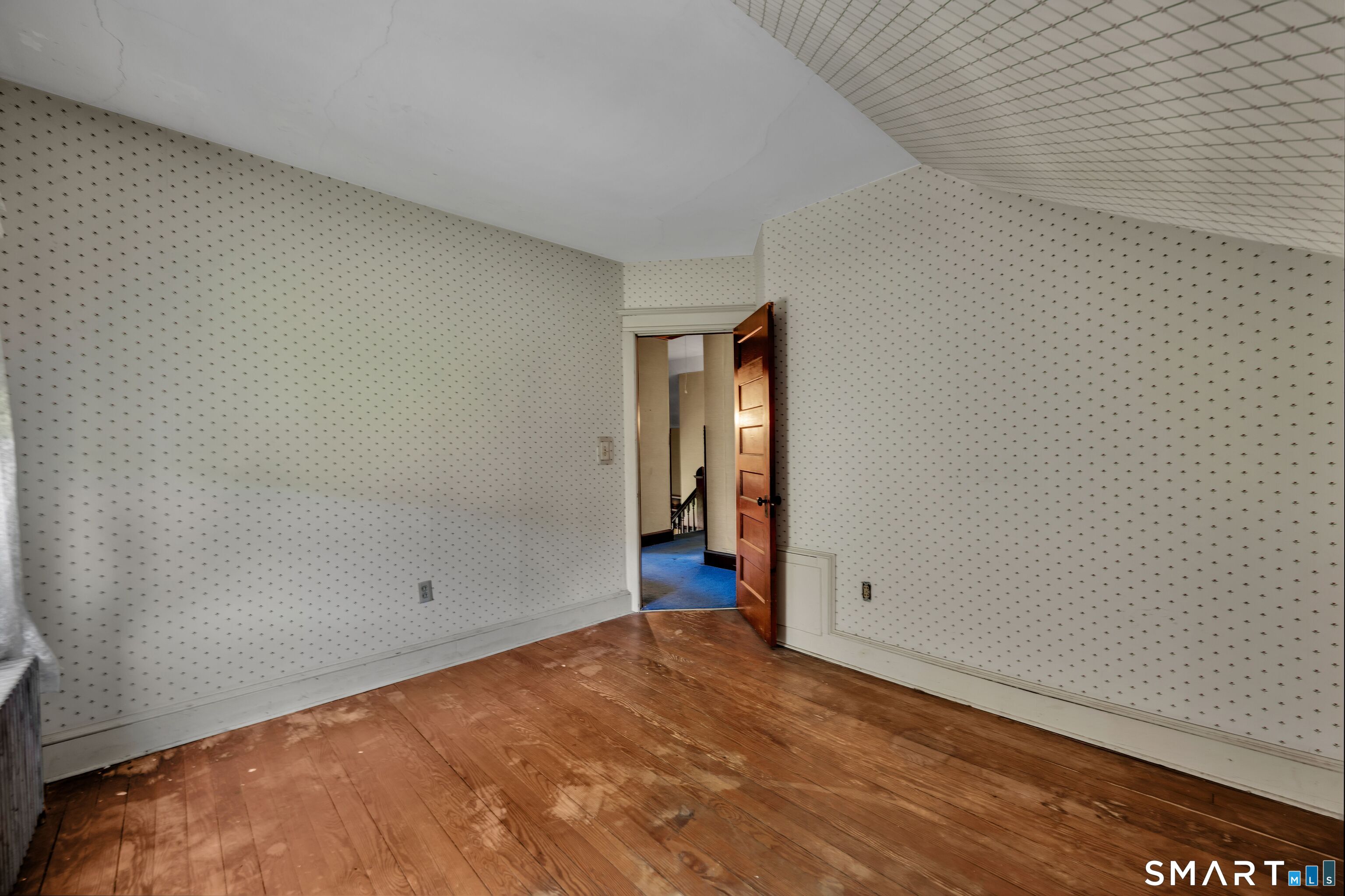 467 Bunker Hill Avenue Property Photo 28