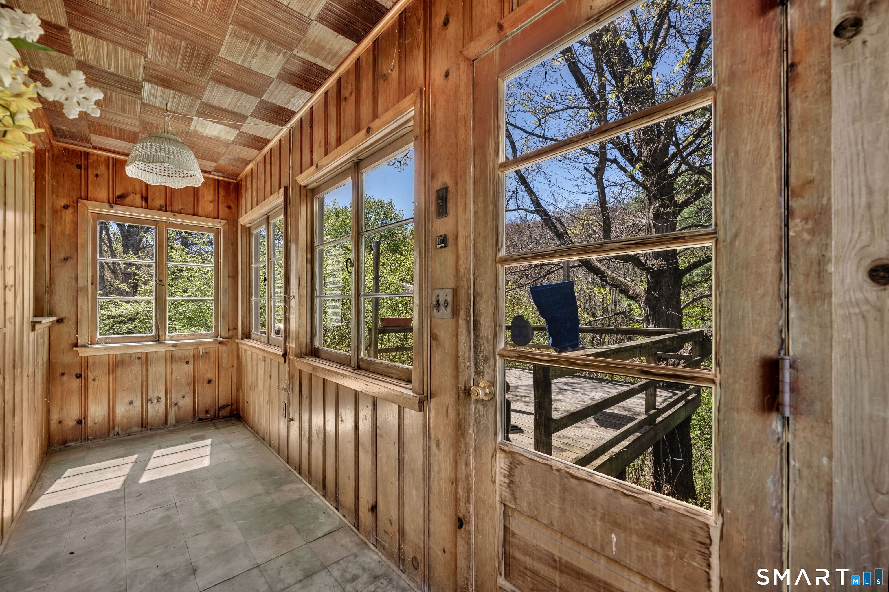 467 Bunker Hill Avenue Property Photo 31