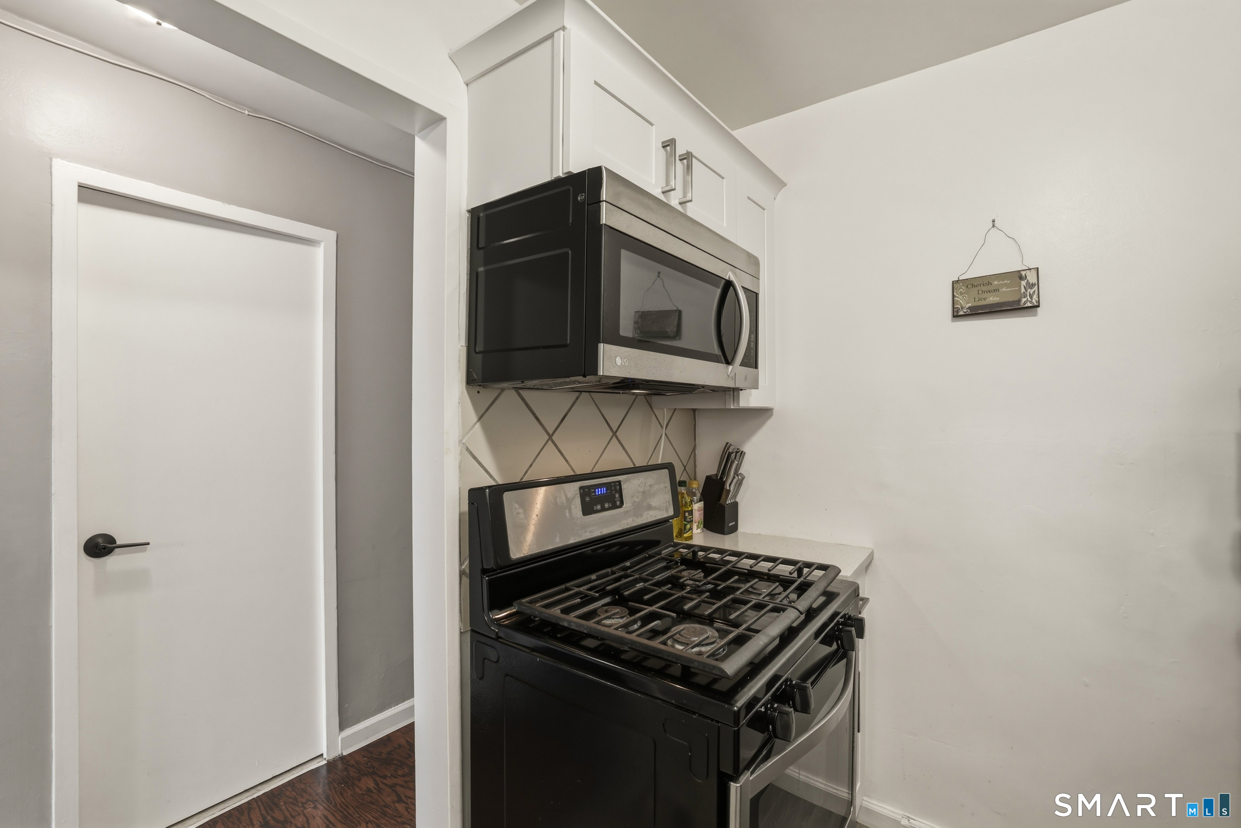 2370 North 4c Avenue Property Photo 7