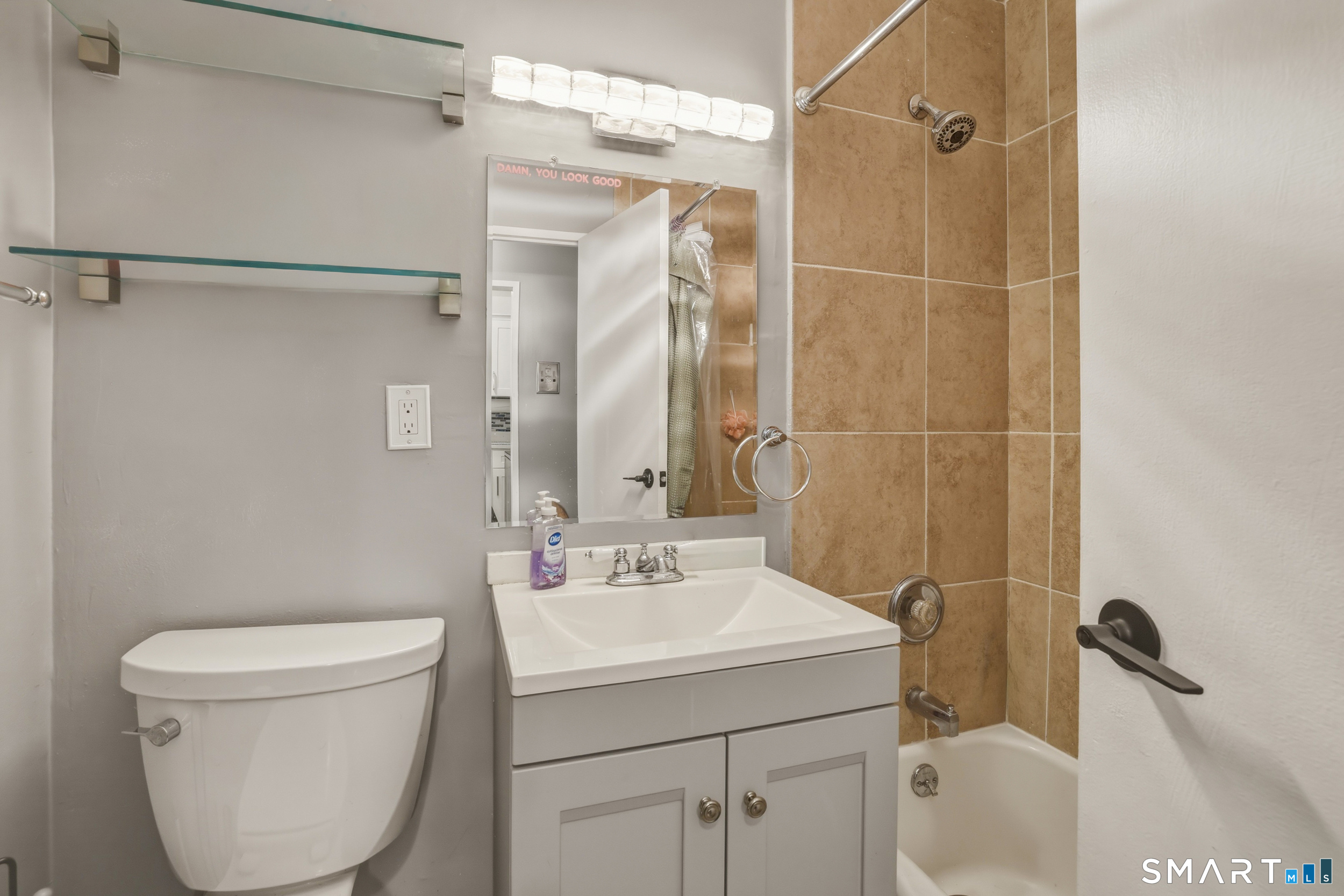 2370 North 4c Avenue Property Photo 15