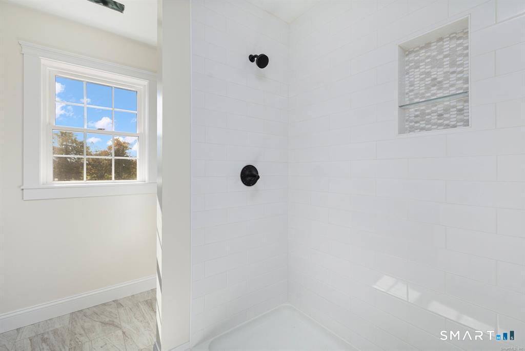 106 Church Street Property Photo 7