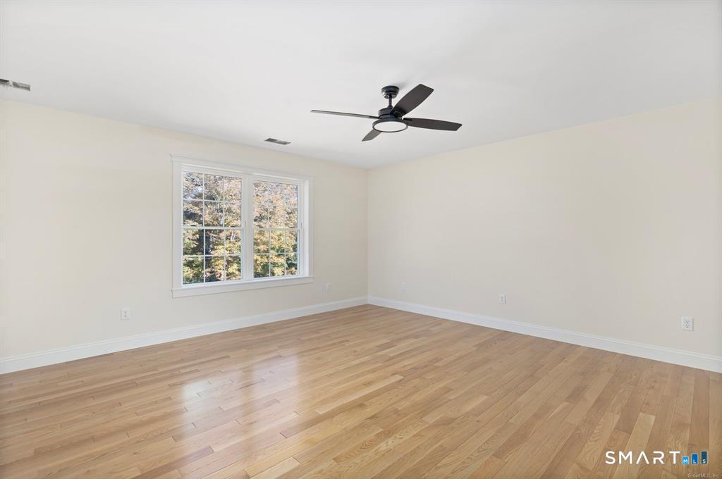 106 Church Street Property Photo 12