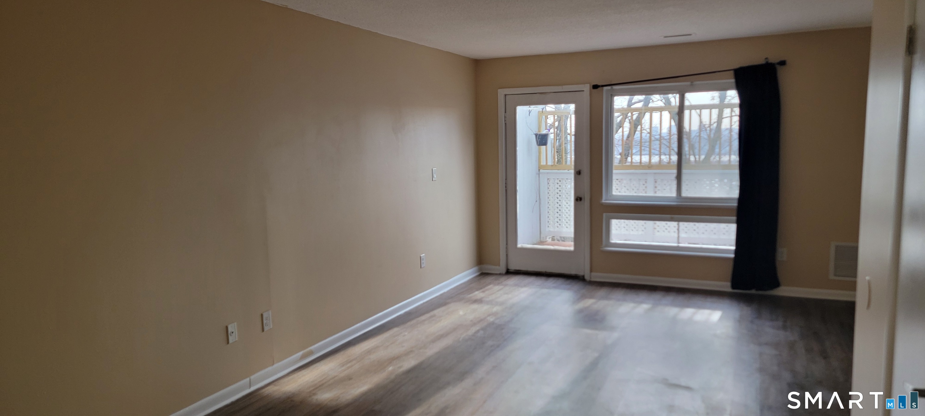 1423 Quinnipiac 812 Avenue Property Photo 9