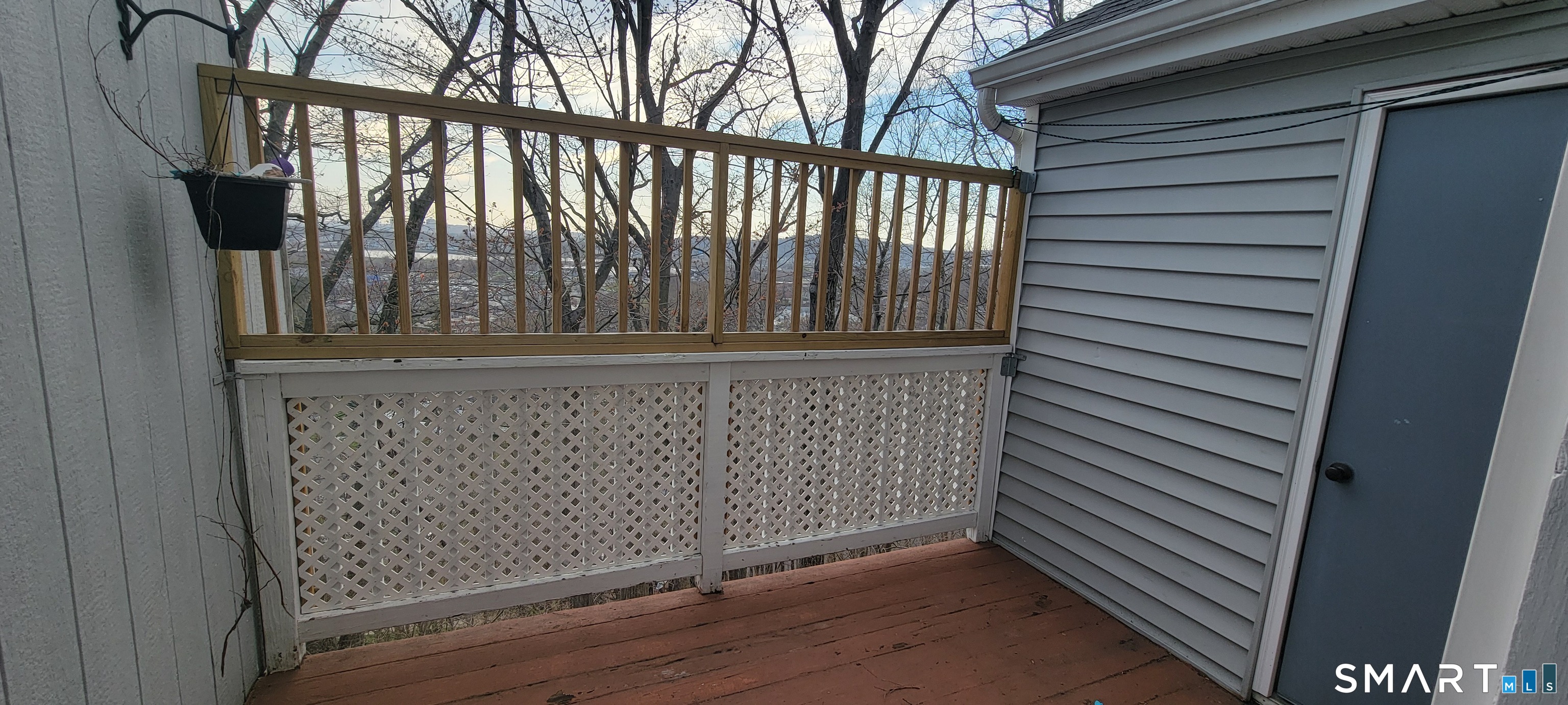 1423 Quinnipiac 812 Avenue Property Photo 14
