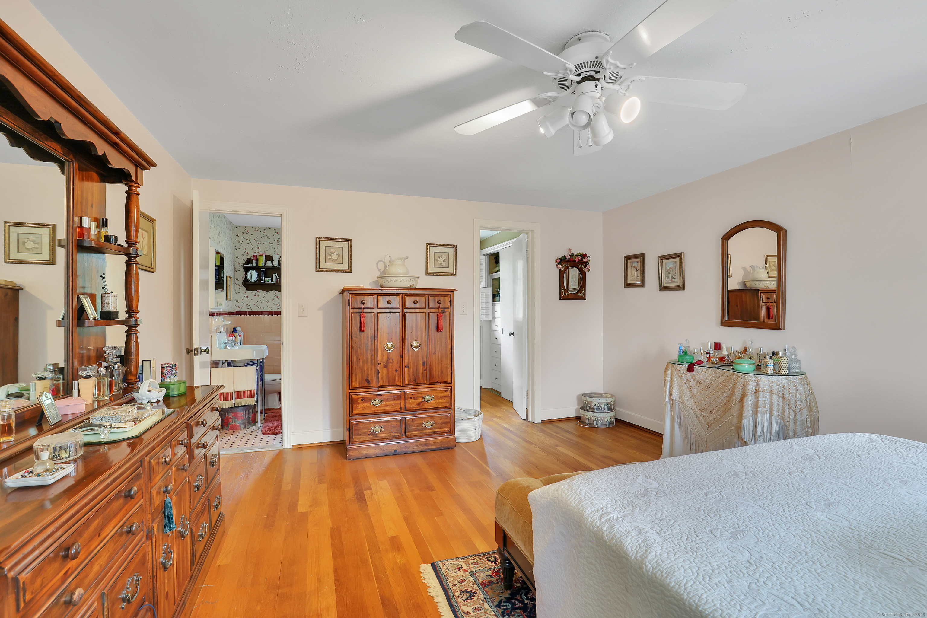 146 Lambert Avenue Property Photo 15