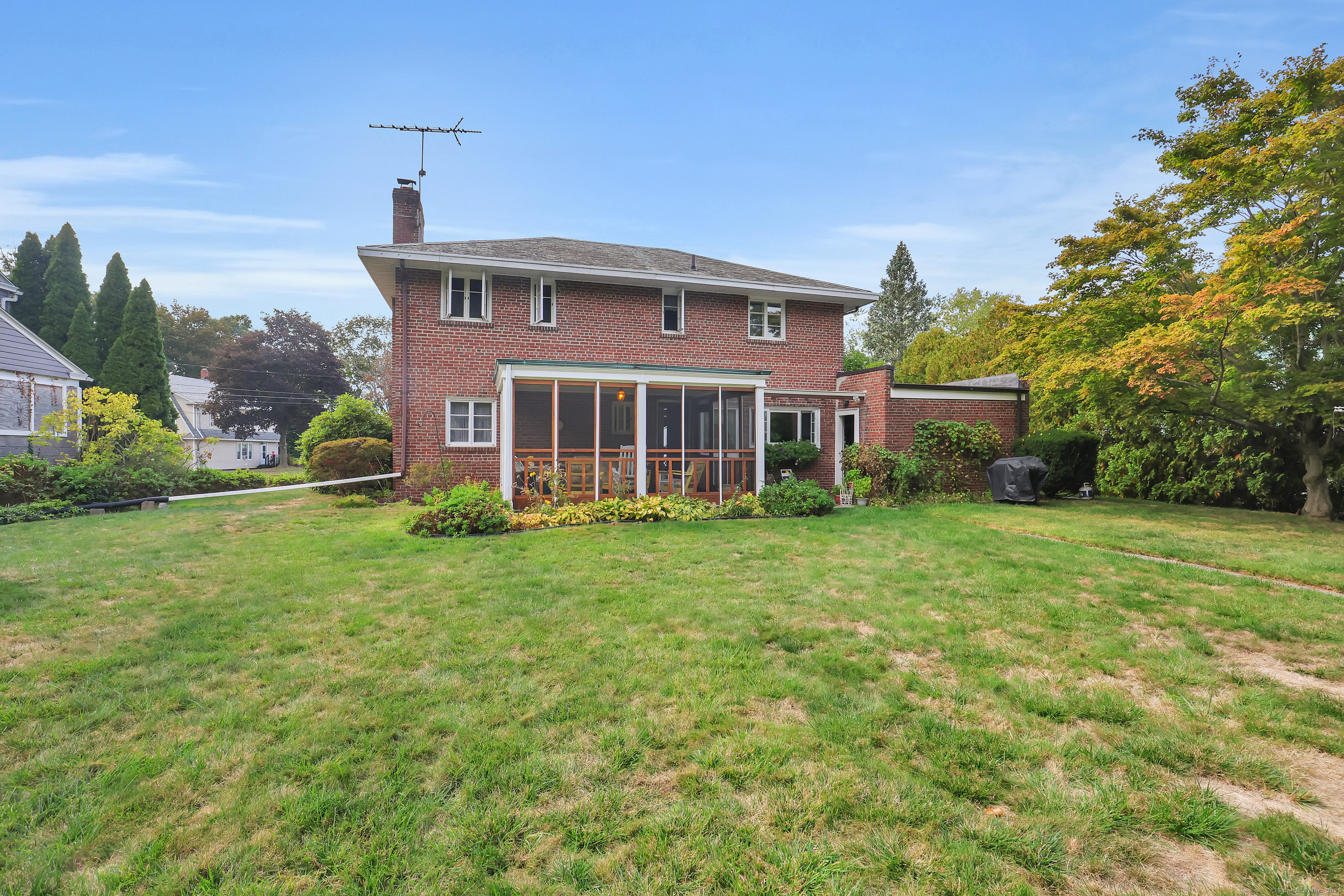146 Lambert Avenue Property Photo 30
