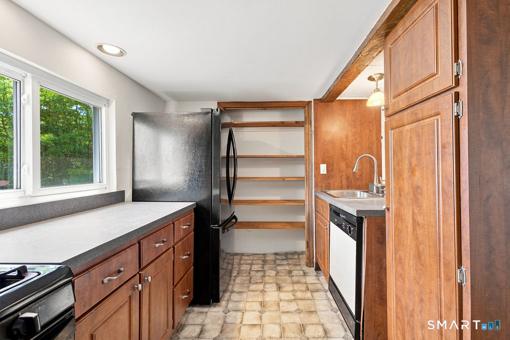 176 Stonehouse Road Property Photo 10