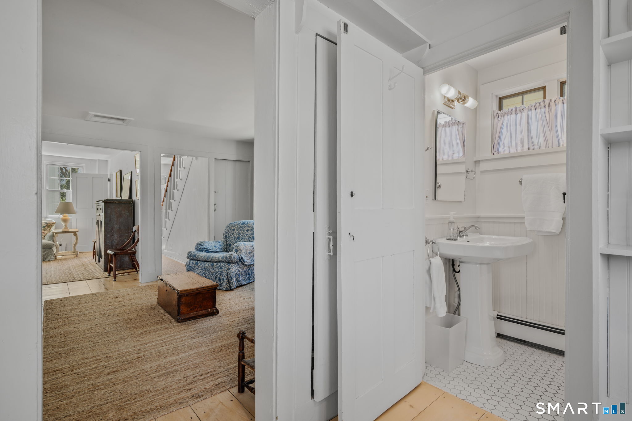20 Diving Street Property Photo 9
