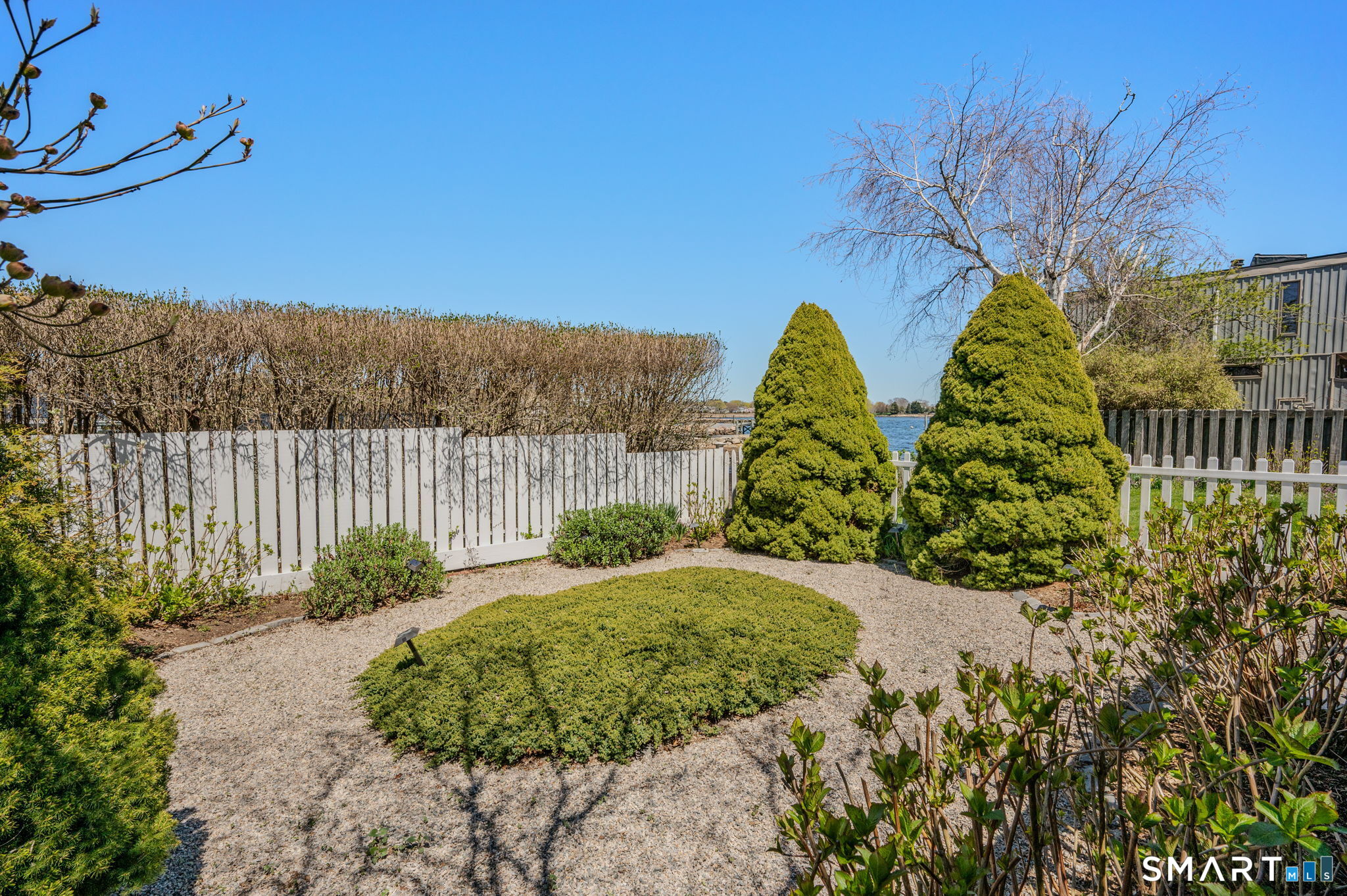 20 Diving Street Property Photo 28