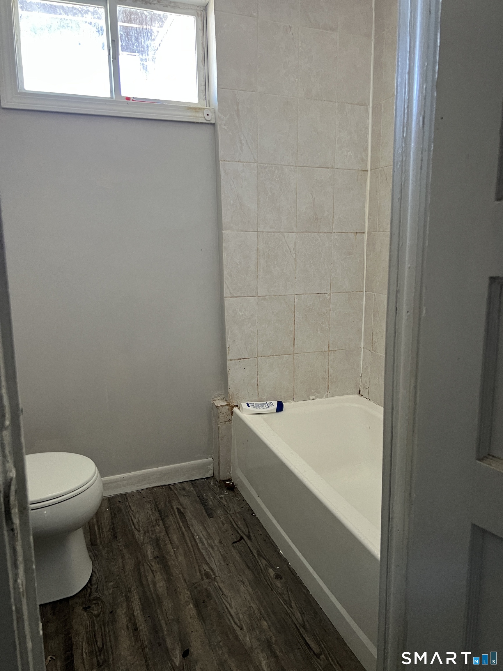 104 Mather 2nd Floor Street Property Photo 12