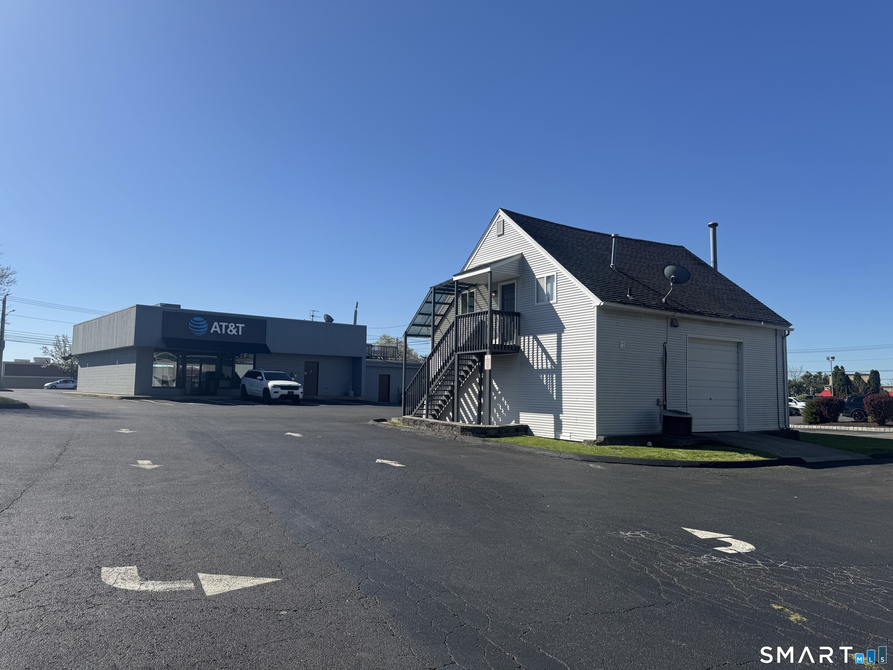 91 Boston Post Road Property Photo 3