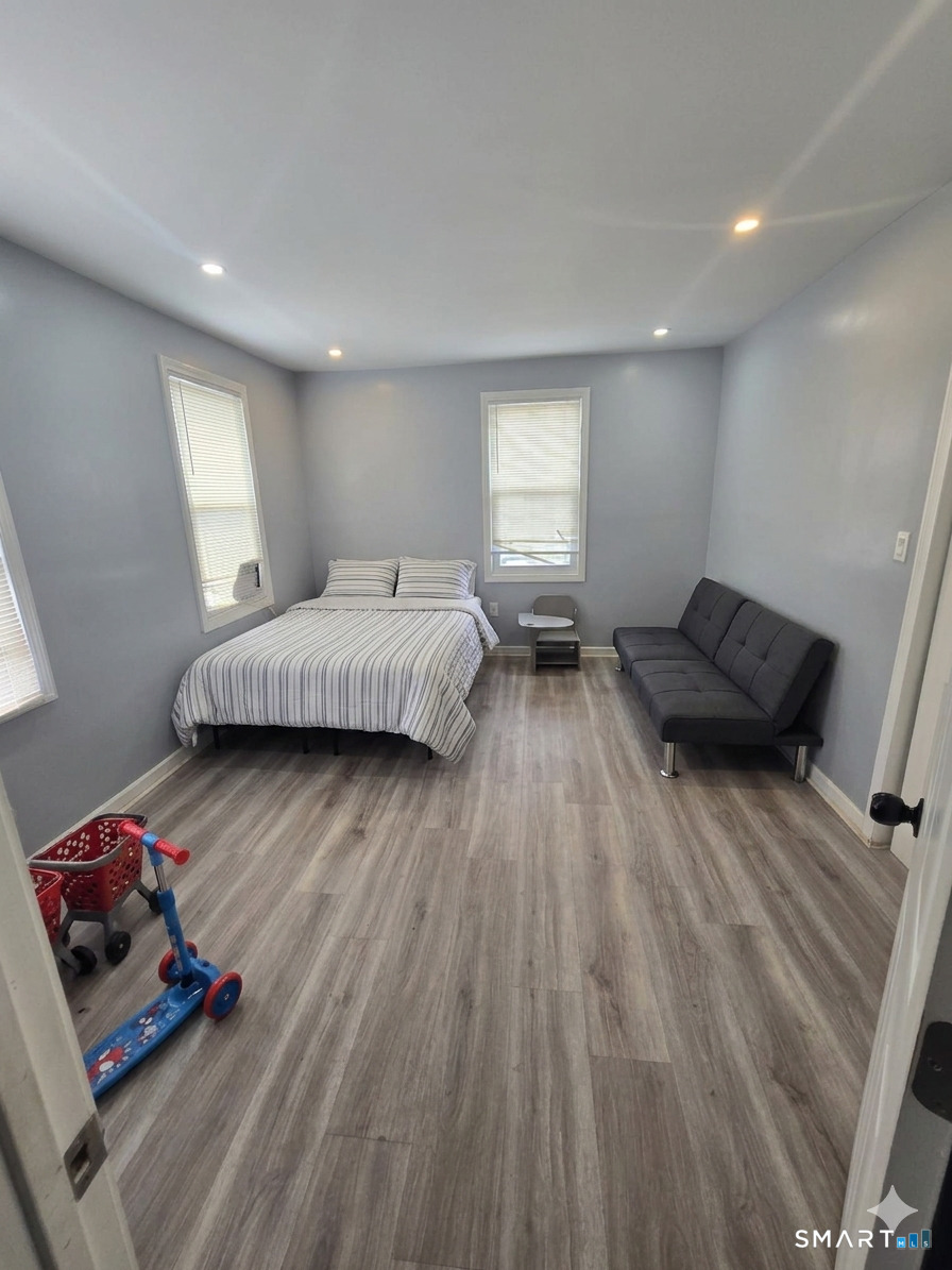 163 Chapel Street Property Photo 8